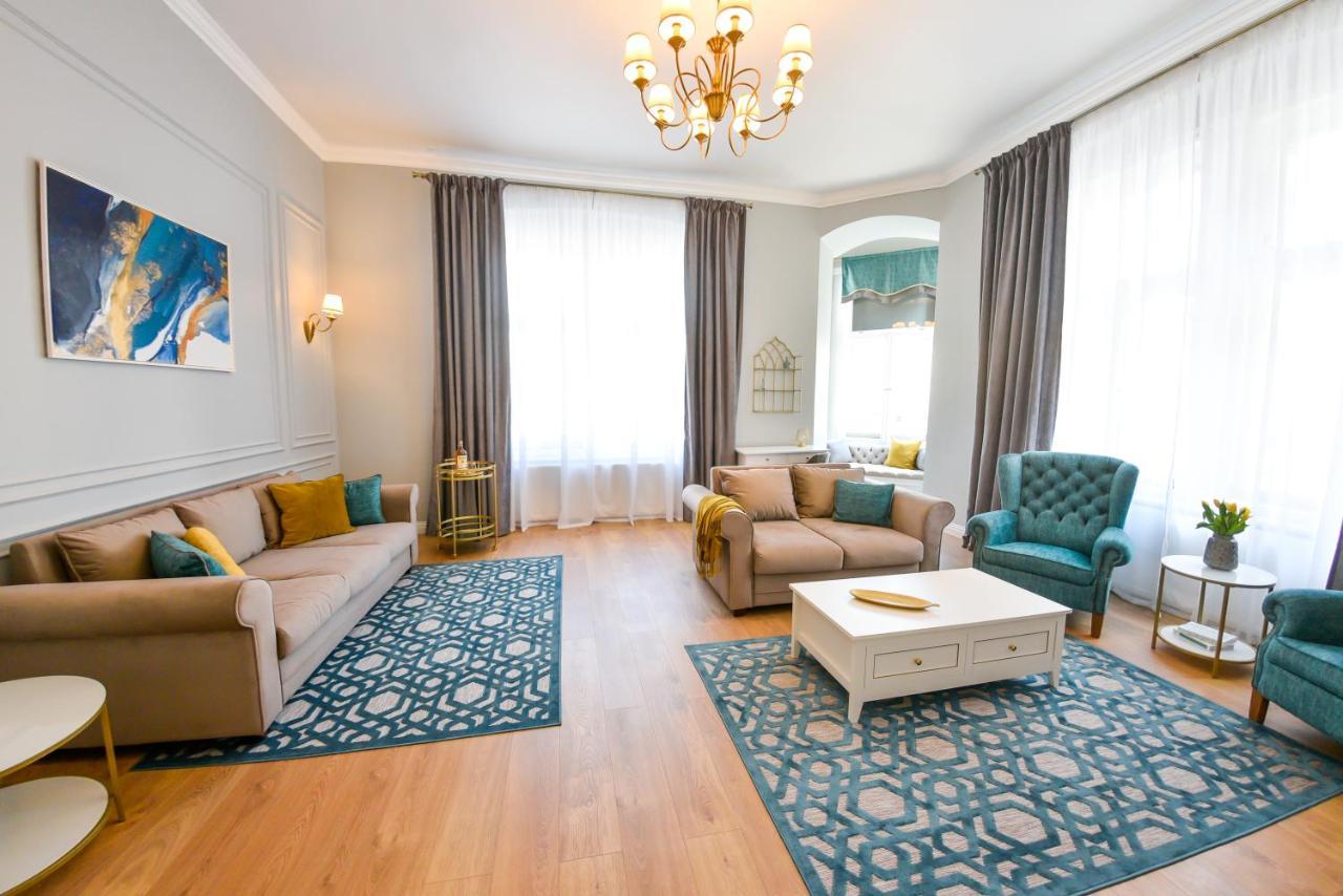 Victoria's Old Town Deluxe (adults Only) Apartment